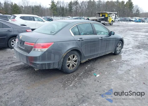 2011 Honda Accord 2.4 Lx-P z USA, uszkodzony, nr VIN 1HGCP2F44BA059243